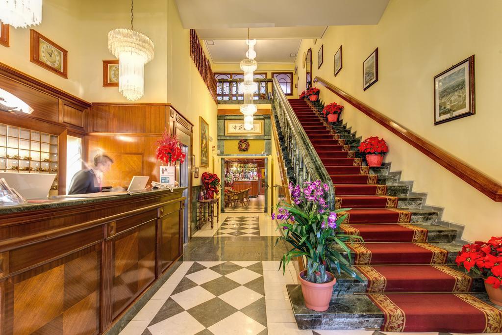 Hotel Impero Roma Esterno foto
