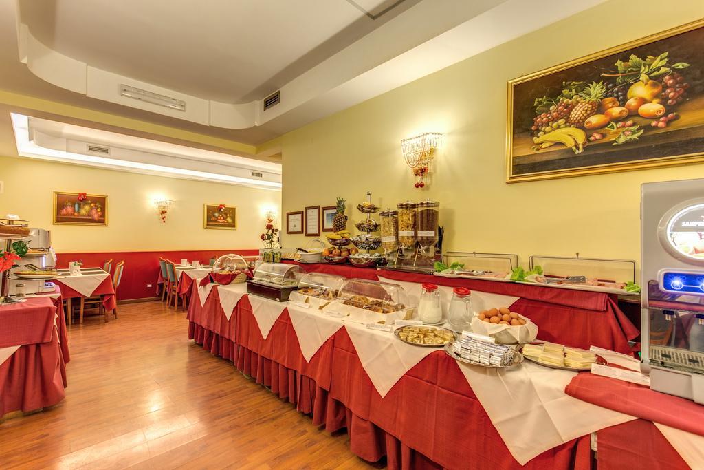 Hotel Impero Roma Esterno foto