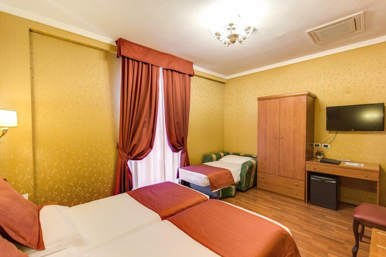 Hotel Impero Roma Esterno foto