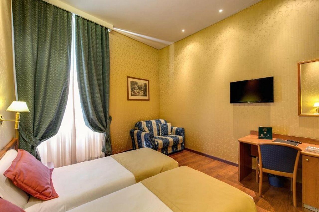 Hotel Impero Roma Esterno foto